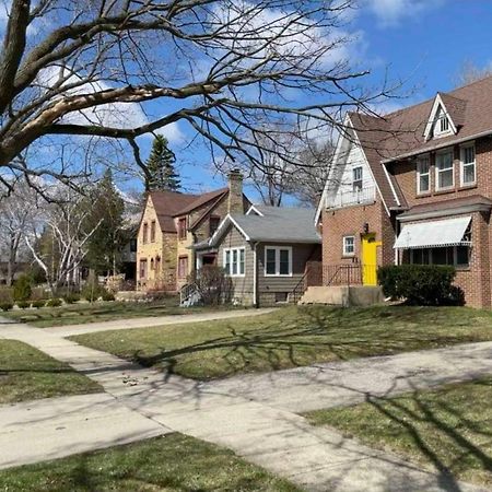 2 Bedroom Apt Near Great Lakes Naval Base And 6 Flags Waukegan Extérieur photo