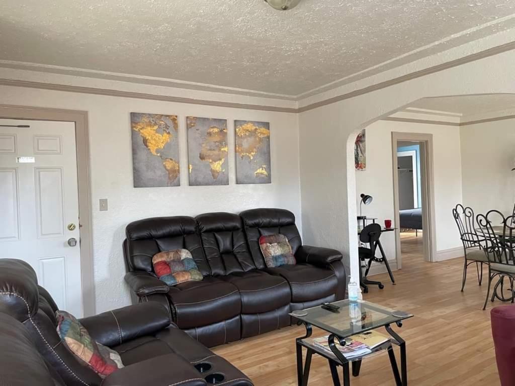 2 Bedroom Apt Near Great Lakes Naval Base And 6 Flags Waukegan Extérieur photo